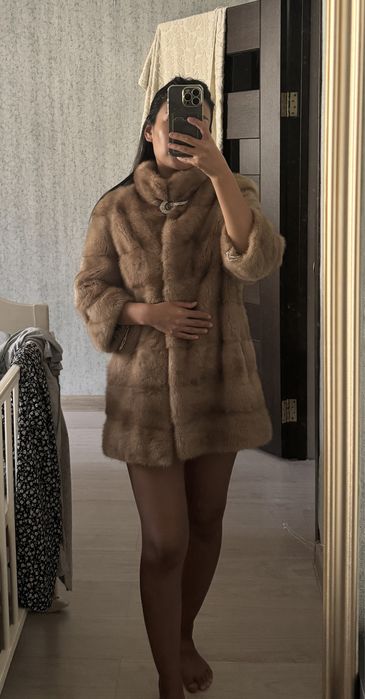 Норковая шуба продам срочно!