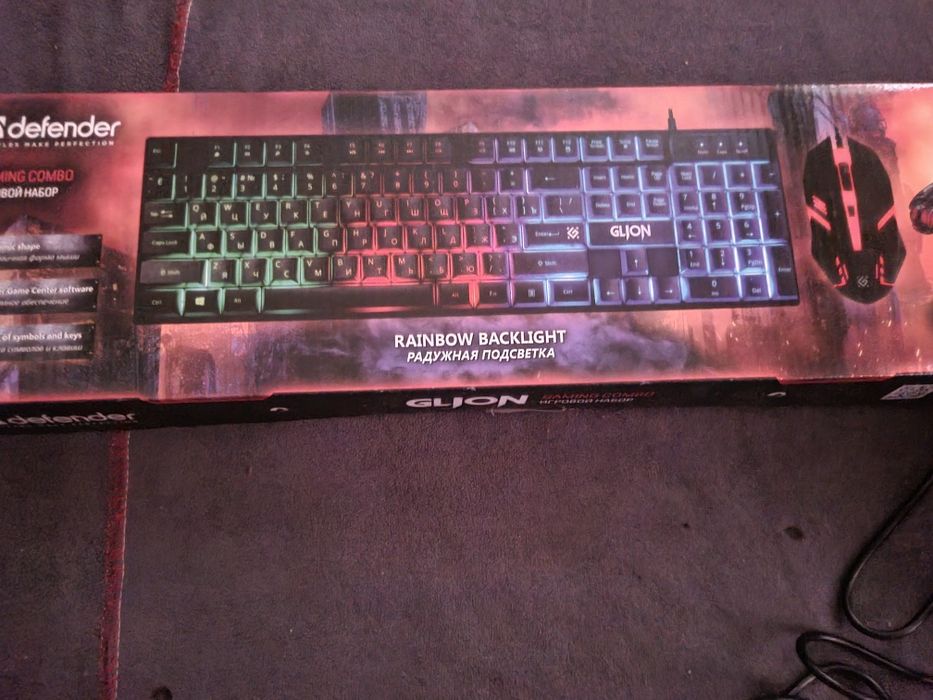 Клавиатура с мышкой  механическая,игровые наушники ,wi-fi