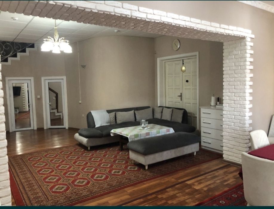 Продаётся дом в мирабадском районе