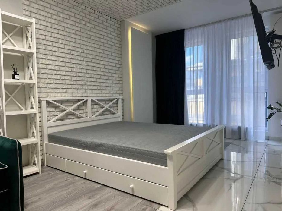 Дава се под наем Двустаен апартамент в София, Център - 55 кв.м за 407.49 € - Снимка #1