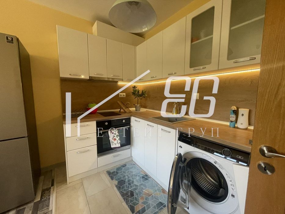 Дава се под наем Тристаен апартамент в Варна, Възраждане 1 - 65 кв.м за 650 € - Снимка #2