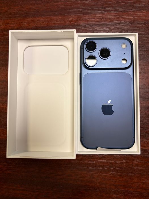 Iphone 17 pro, Deep Blue, 512 GB