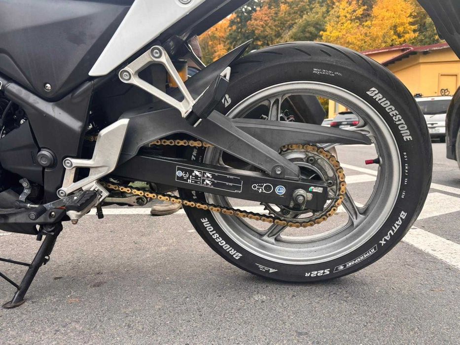 Honda CBR250R ABS (2011)