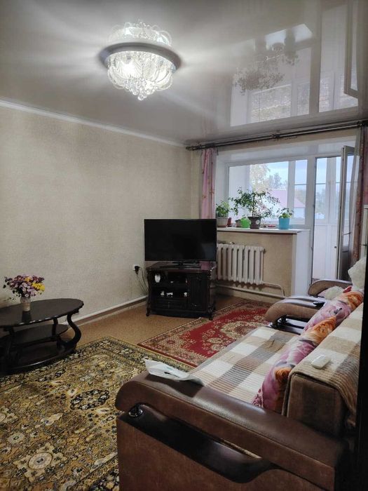 Продам 3-х квартиру 2 "кирпич" 69 кв.м 1/2 ул.Янушкевича д.80
