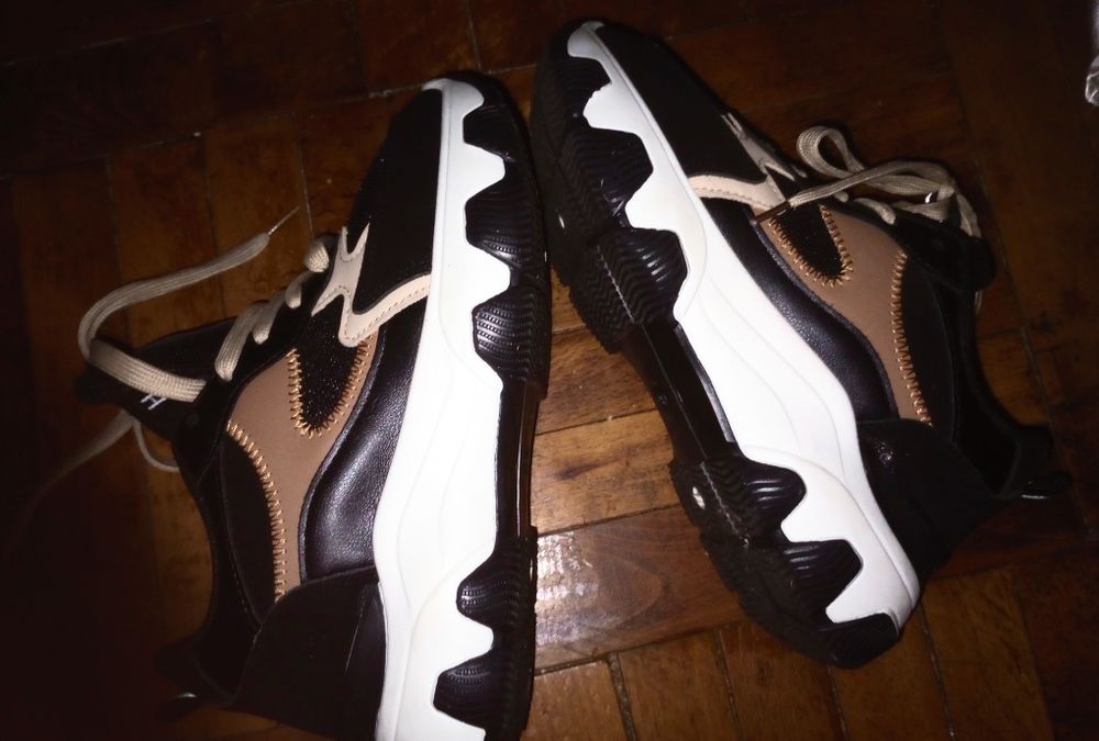 Adidasi /pantofi sport 37