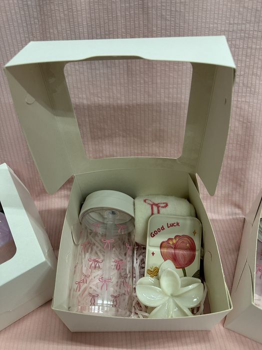 Подарок на 8 марта