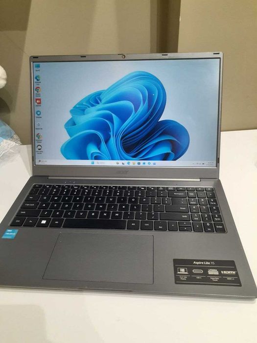 Acer Aspire Lite 15