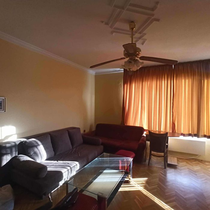 Продава се Тристаен апартамент в Казанлък - 100 кв.м за 1173 €/кв.м - Снимка #3