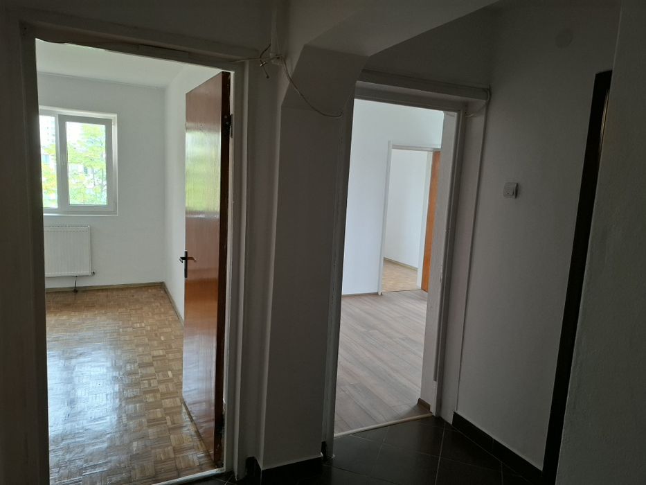 Închiriere apartament