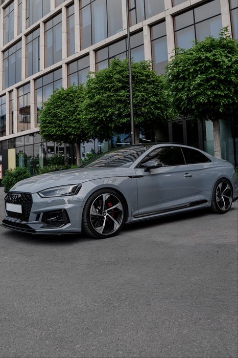 Audi RS5 Coupe 450CP Nardo Grey Carbon Pack B&O Full Full