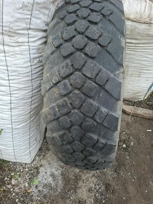 Резина 425/85R21