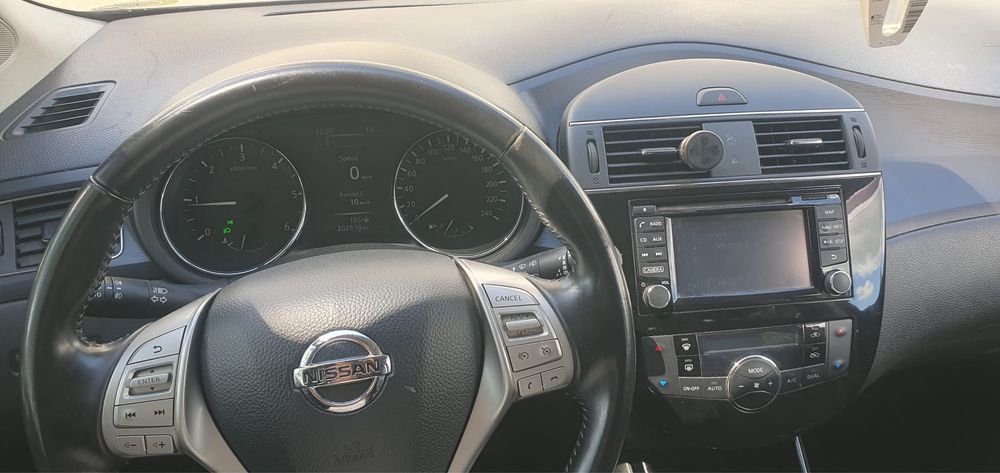 Nissan Pulsar 2015