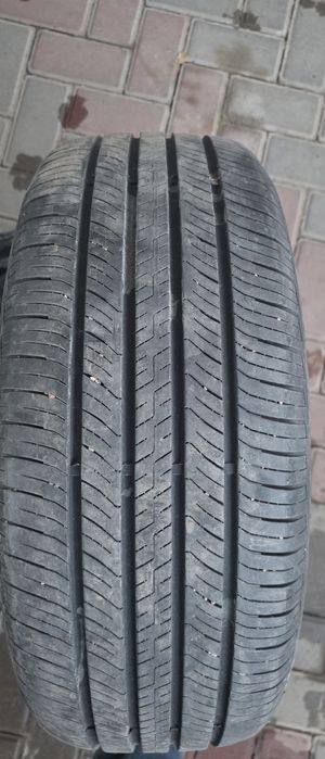 Шины летние 215/55/17