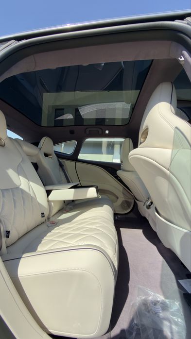 Avatr 11 EV 630 km Yangi premium elektromobil