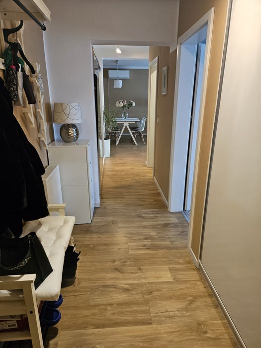 Ofer spre inchiriere apartament cu 2 camere in complexul rezidential Acta Colors