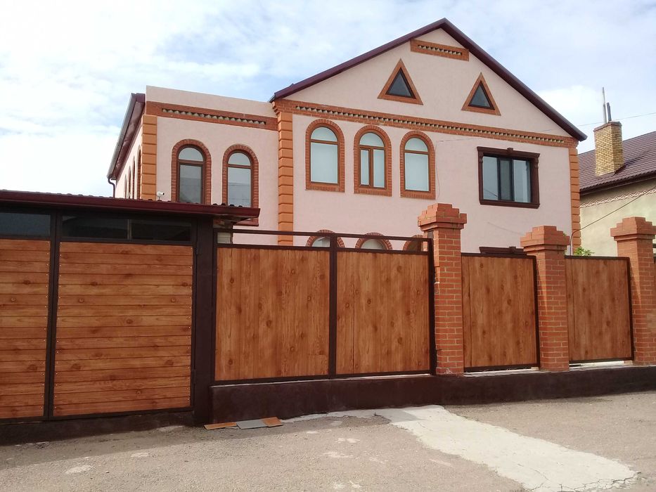 Продам коттедж с центральным отоплением