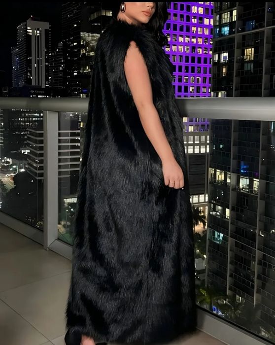 Страхотен дамски елек