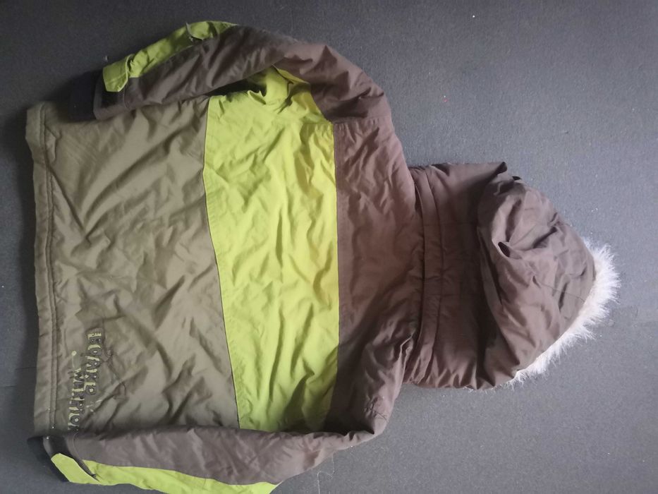 Зимна връхна дреха от С & А, размер 110