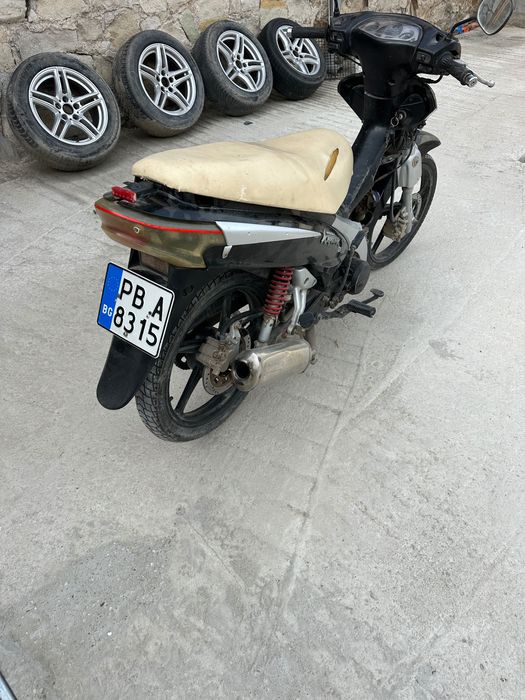 Modenas Kristal 125