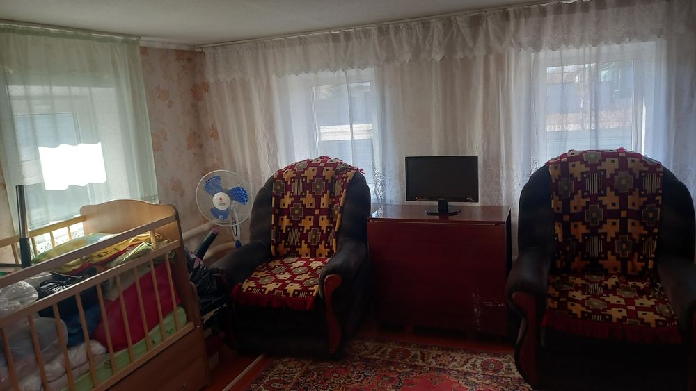 Продаётся 2 дома на одном участке