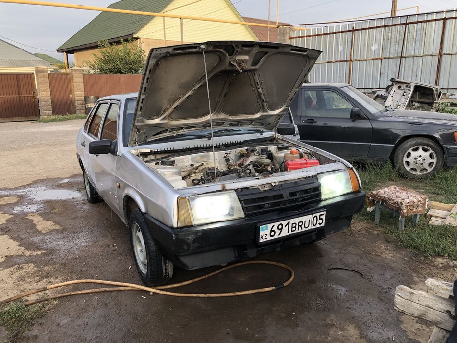 ваз 21099 продаю срочно