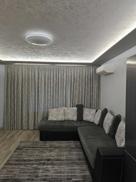 Продава се Тристаен апартамент в Пловдив, Тракия - 85 кв.м за 834 €/кв.м - Снимка #3