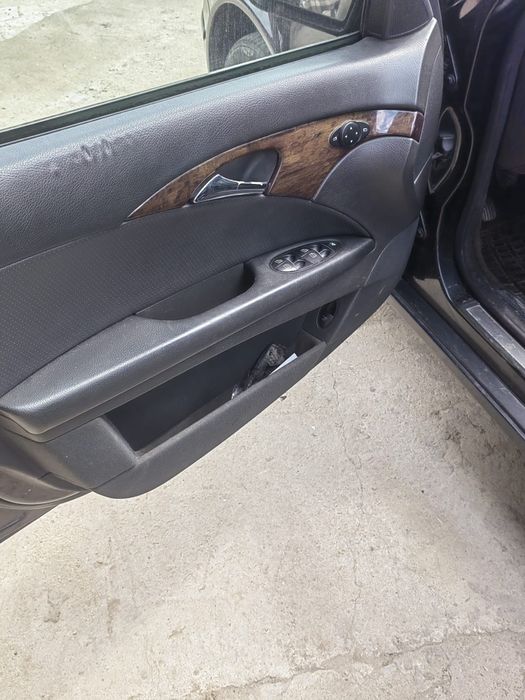 Mercedes Clasa E w211