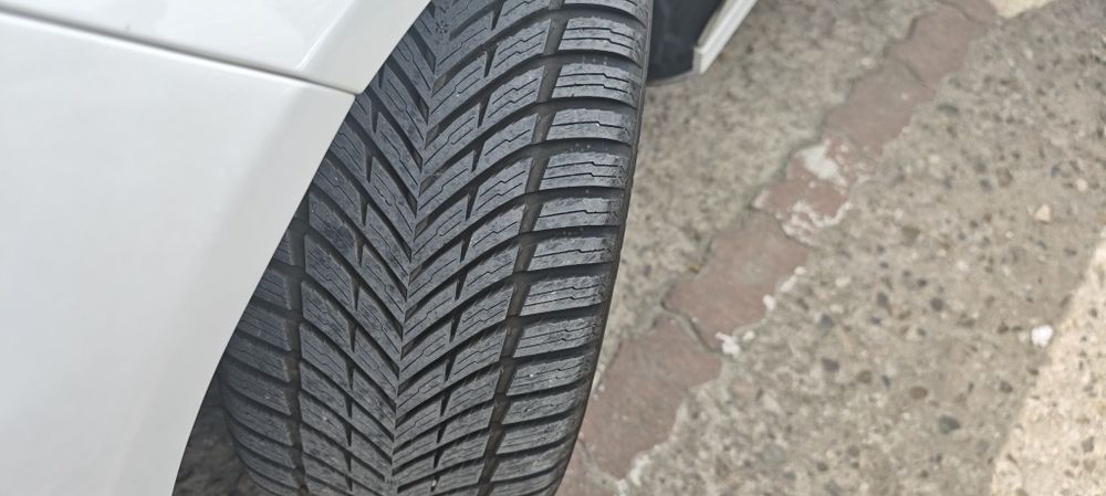 Mercedes-Benz E 250