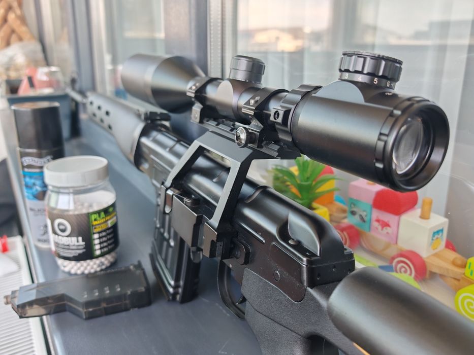 Airsoft SVD Dragunov ACM 170 m/s + Luneta 3-9x50 iluminata + Bile 0.36 g