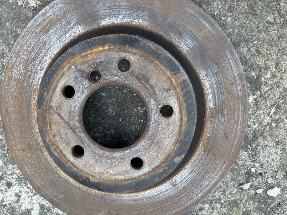 Задни дискове За Бмв е9х