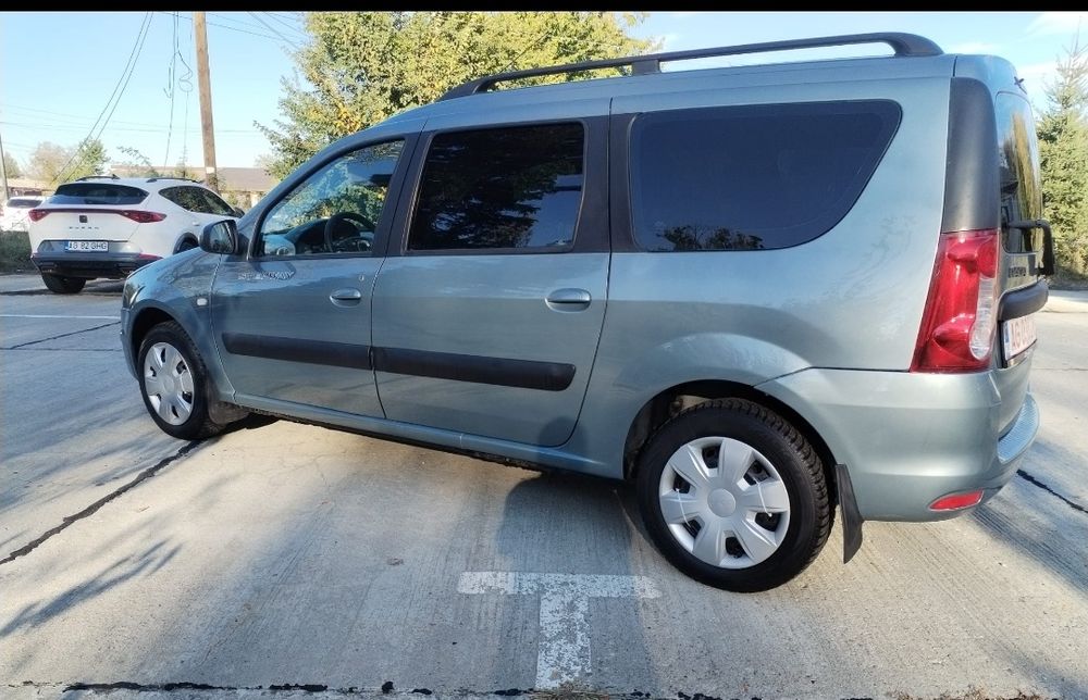 DACIA Logan 2010 — imagine 2