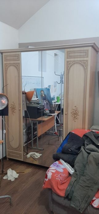 Продам шкаф для спальни