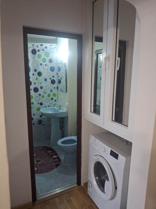 Apartament 2 camere - zona Gura Leului