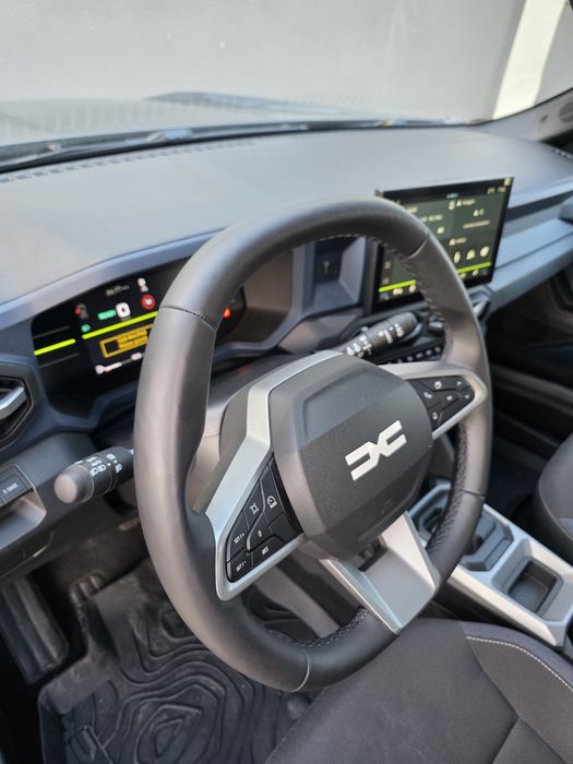 Dacia Bigster 155 hybrid