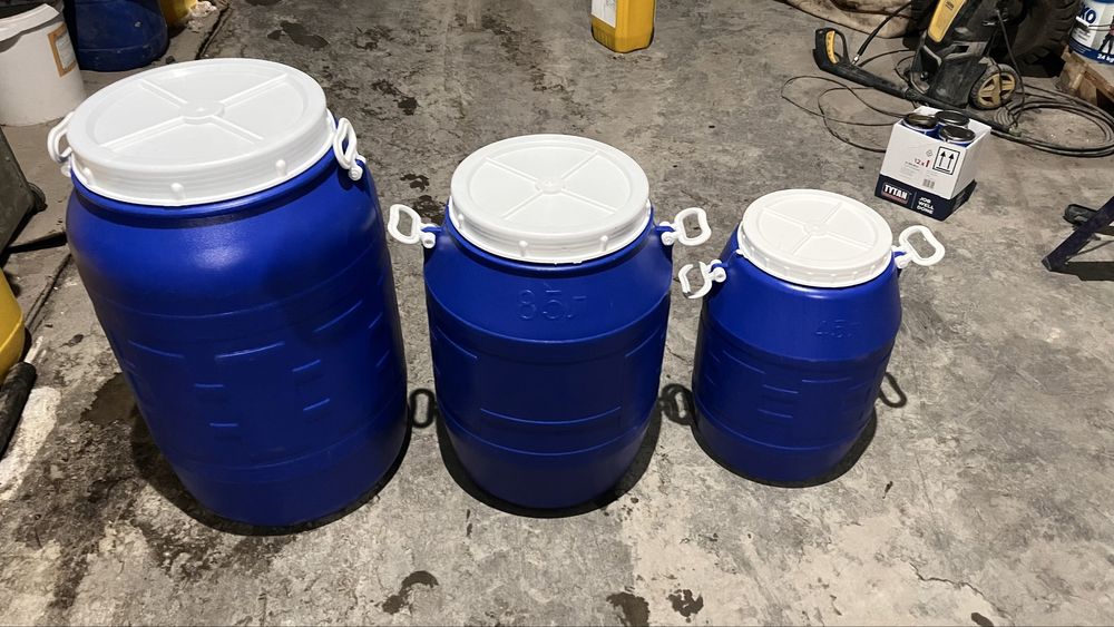 Продам баки, вёдра, бидоны