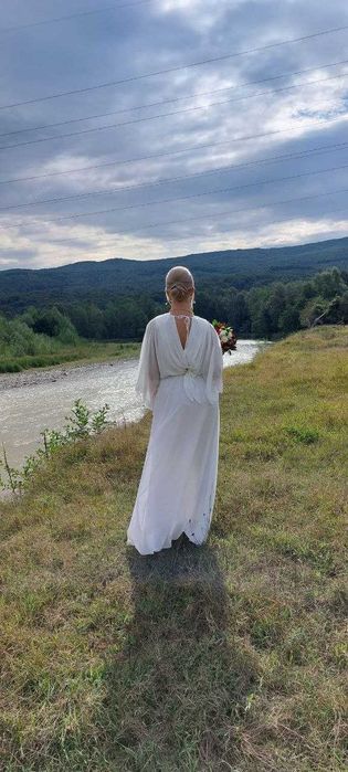 Rochii alba pentru nunta, ziua de nastere, eveniment