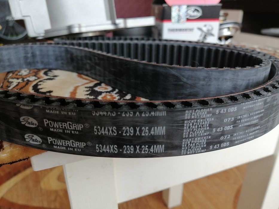 Комплект ГРМ Gates Audi 100c4 2.6