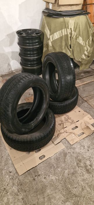 Продаю резину липучка