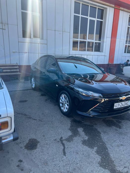 Monza 15 atmasferniy sotiladi