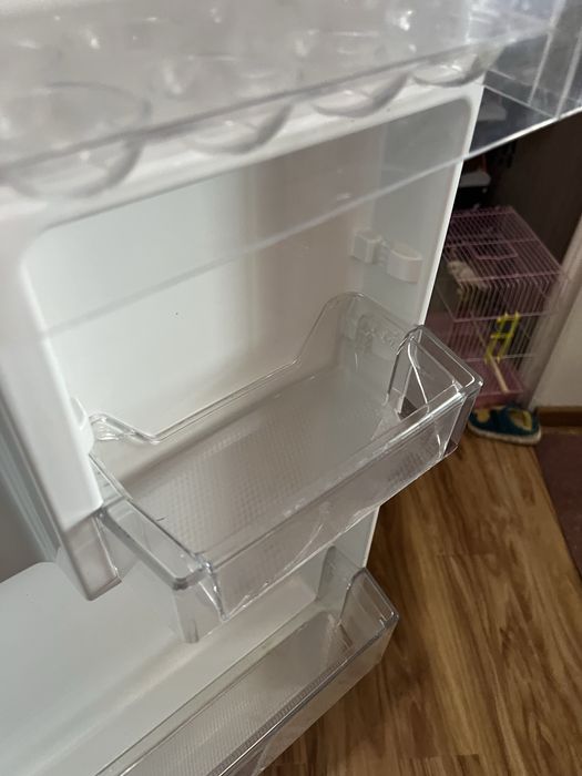 Muzlatgich / Холодильник LG GN-B222SLCL