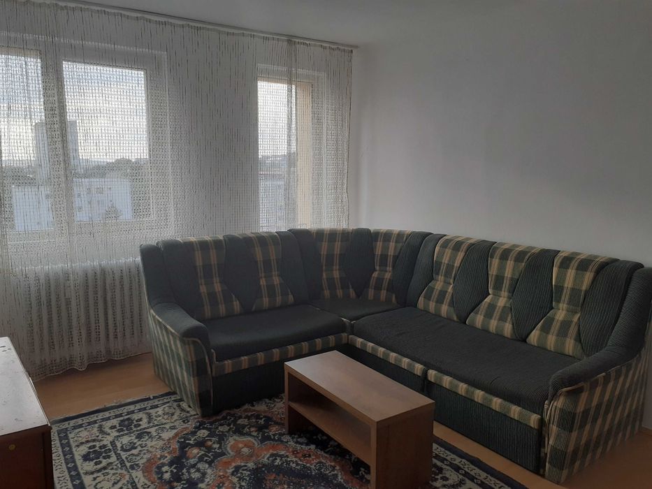 Inchiriez apartament 2 camere in zona centrala