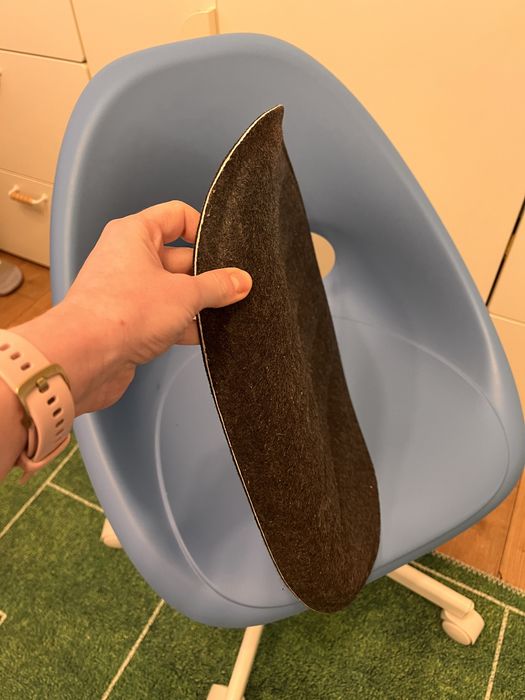 Scaun birou IKEA, albastru, cu roți, pernă din fetru