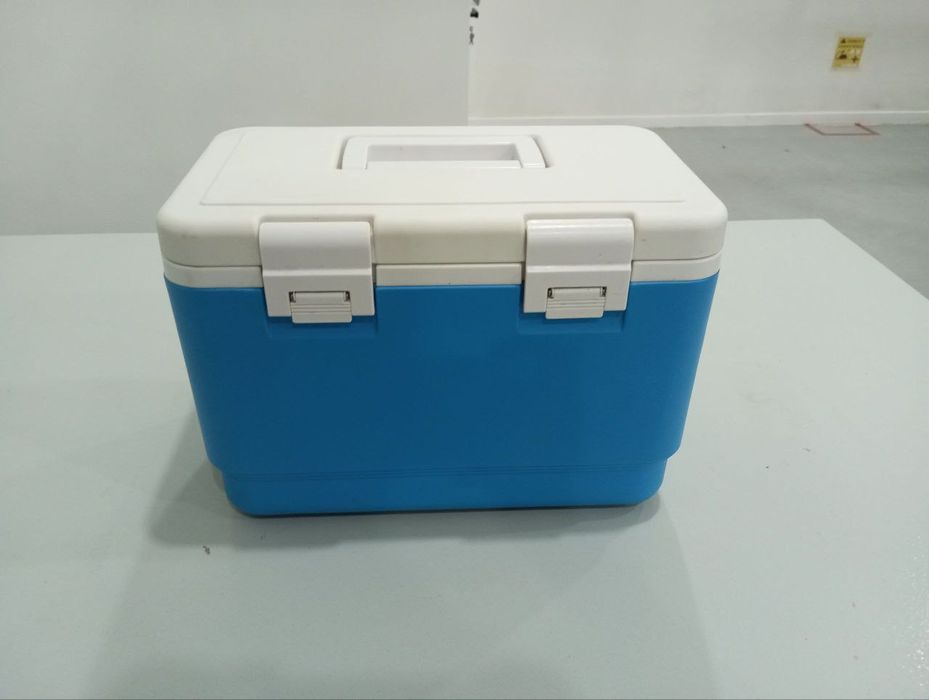 Изотермический контейнер, термобокс или сумка-холодильник