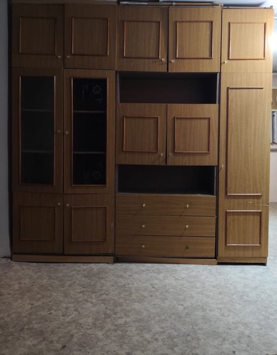Продам шкаф стенку