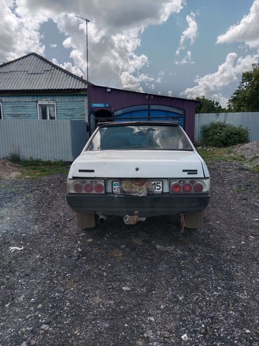 Продам ваз21099.