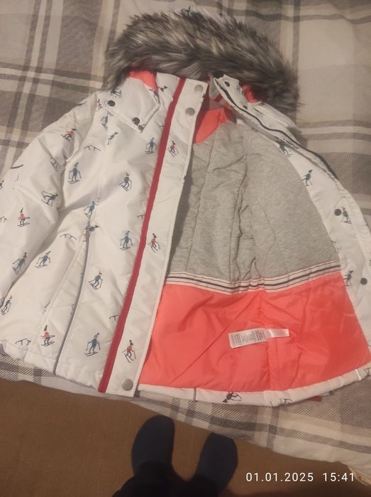 Детски дрехи и обувки