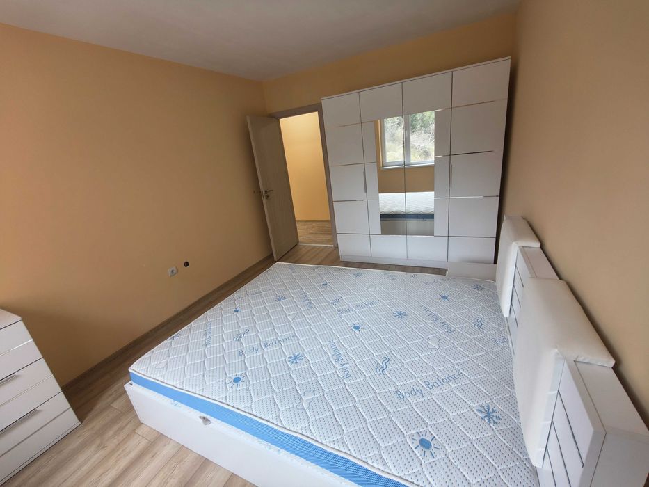 Дава се под наем Тристаен апартамент в Стара Загора, Три чучура - север - 85 кв.м за 498.27 € - Снимка #6