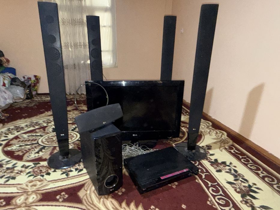 Домашный кинотеатр LG сотилади