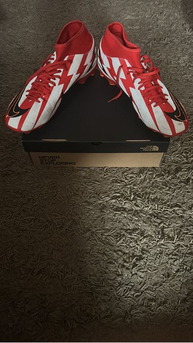 Ghete fotbal Nike