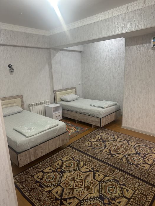 Бухоро шахарда жойлашган Гостиница 40-60 кишига жой бор